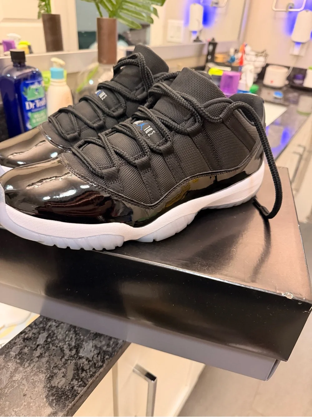Men’s Retro Air Jordan XI low, space jam